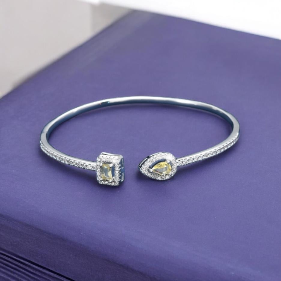 Silver with Yellow Stone