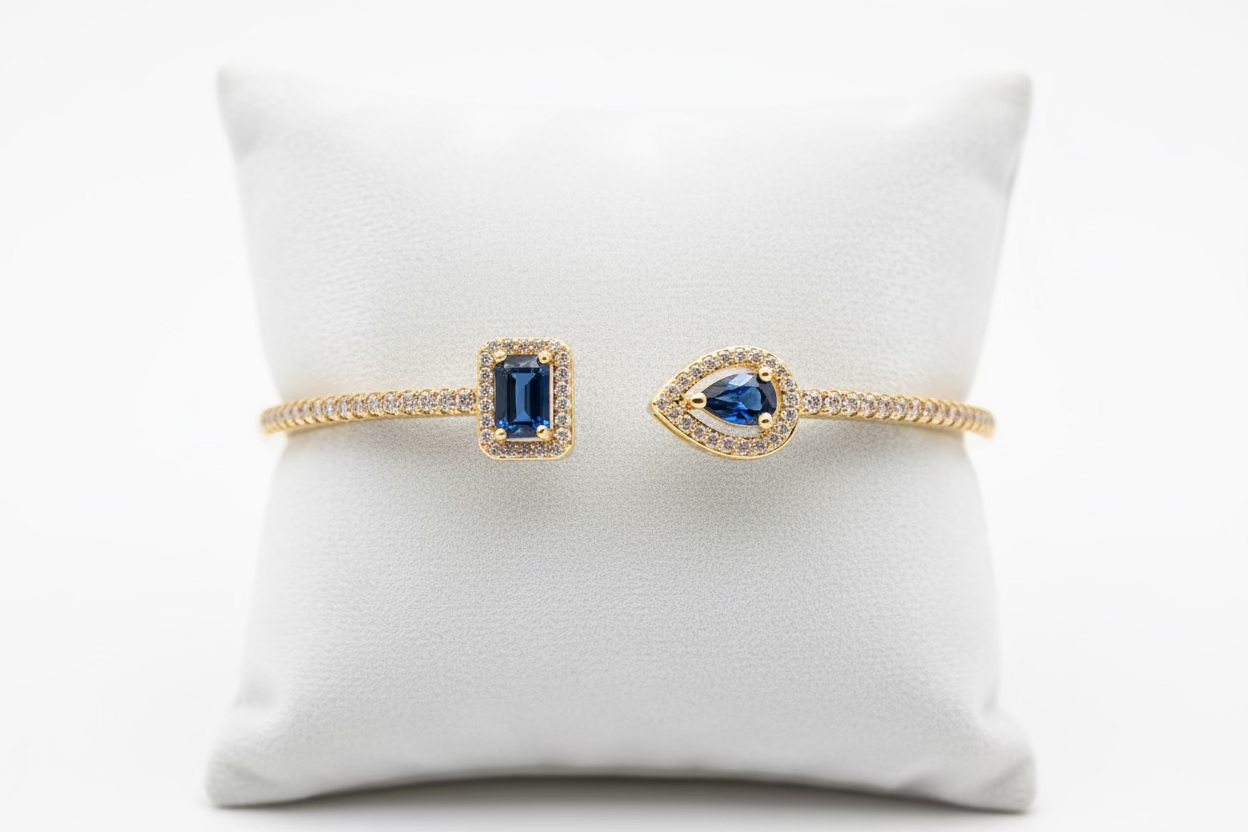 Sapphire Bangle (Gold)